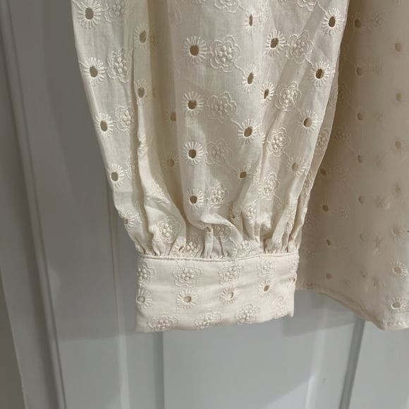 Entro Cream Ruffled Blouse - Picture 3 of 6